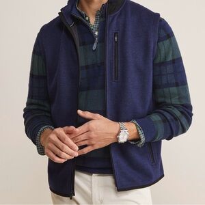 Mountain Sweater Fleece Vest in Nautical Navy